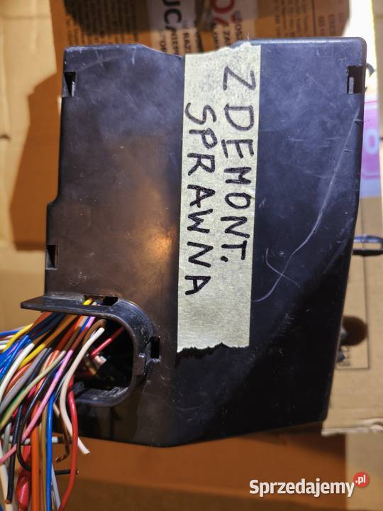 Sprzedam używana z demontażu skrzynkę Skrzynki bezpieczników Krzywaczka