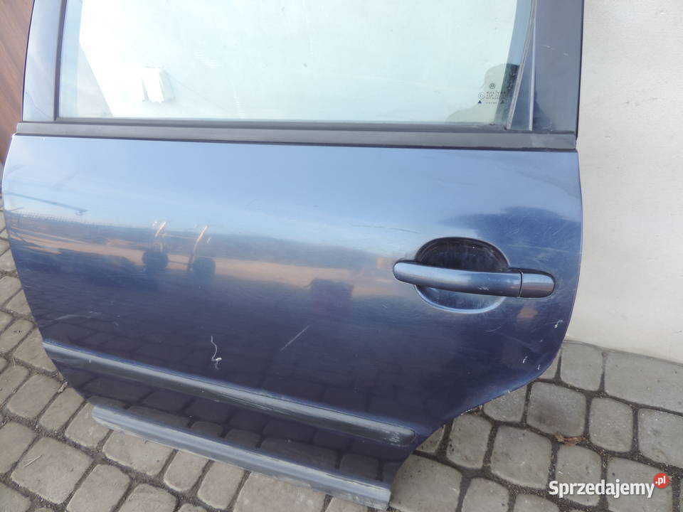 PASSAT B5 SEDAN DRZWI LEWE TYLNE PRZED LIFT Nowy Sącz