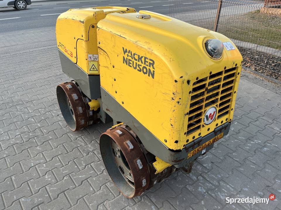 Walec kołkowy okołkowany Wacker Neuson RT 82 SC3