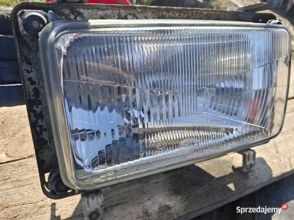 Lampa Prawa Przód Volkswagen LT 28 Stary Hella Wisznice