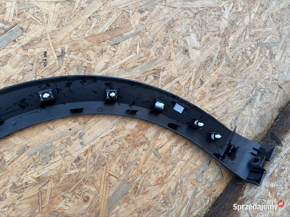Listwa błotnika przód prawa rh ford puma mk2 Sieraków