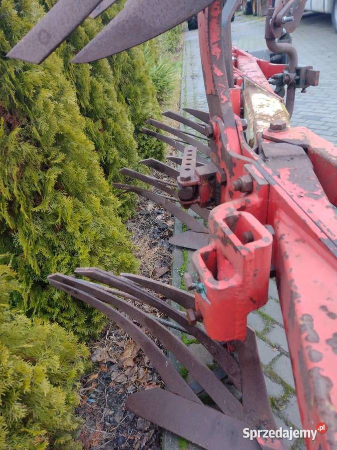 Pług 4skibowy vogel noot obrotowy sprowadzony Sośno