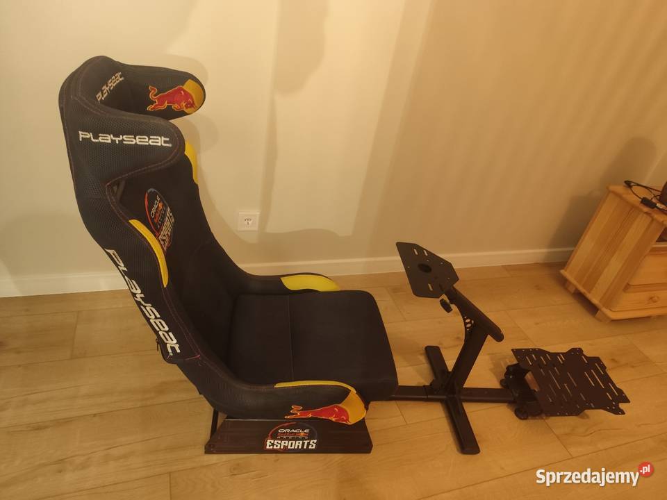 PLAYSEAT Z REDBULLA Rumia