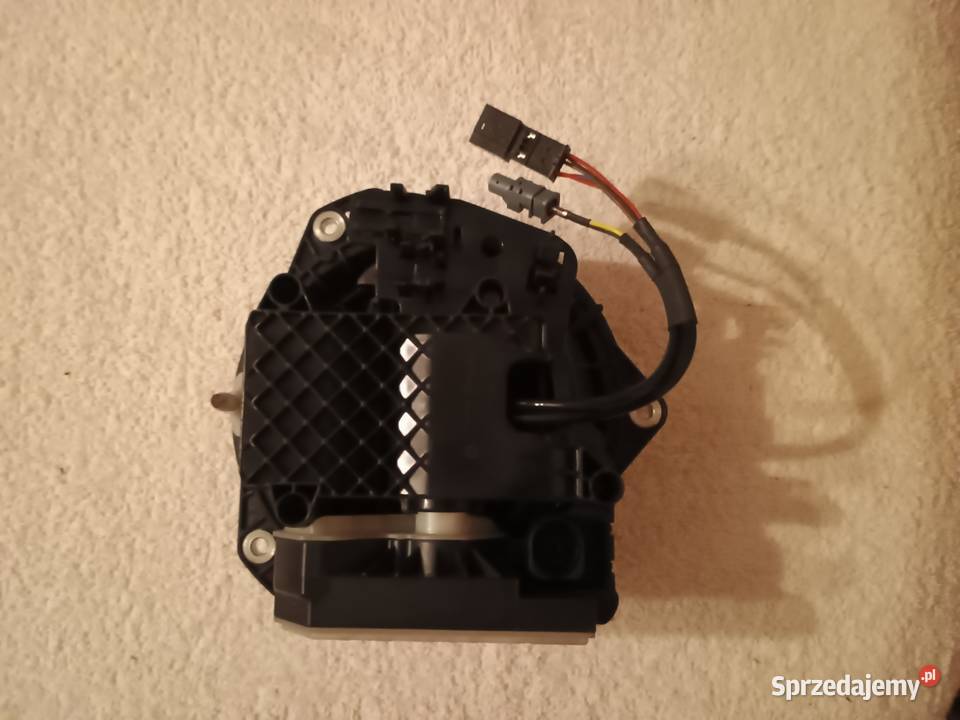 Vw Volkswagen Pwssat B8 Lift Klamka Klapy Kamera Skrzydlewo