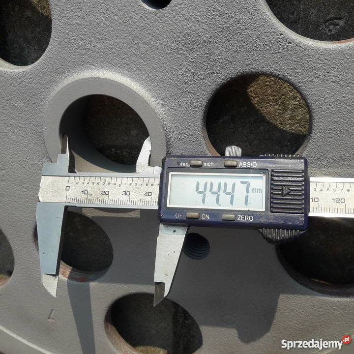 Zabierak tarcza koła zamachowego CLAAS Mercedes Częstochowa