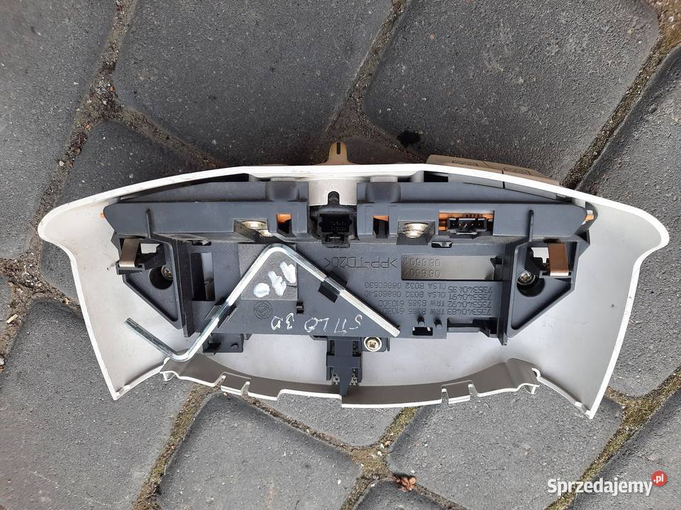 Panel szyberdach fiat stilo 3d osobowe Mieleszyn sprzedam