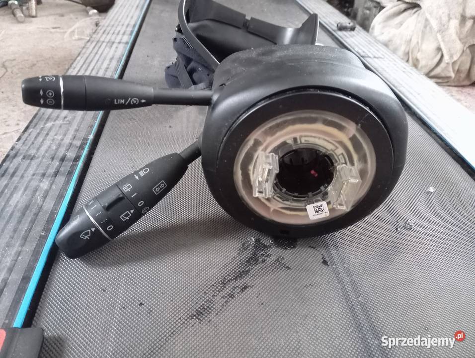 Części Mercedes Benz w204 c792 Świnki