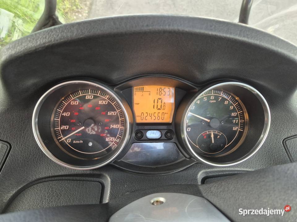 Piaggio MP3 125SE Maxiskuter Sprzedam nieuszkodzony Ciechanowiec