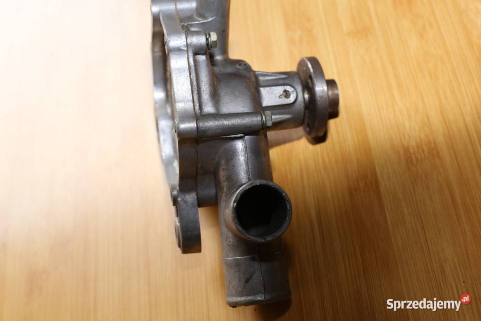 Oryginalna pompa wody FSO Polonez Fiat 125p 15 Kalisz