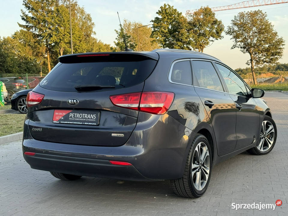 Kia Ceed 16 136 LED Nawigacja Kamera Tempomat II Samochody osobowe Mrągowo