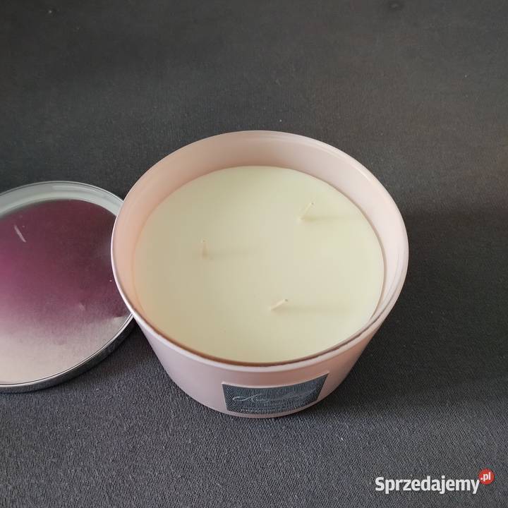 Potrójna świeca zapachowa podlaskie Suwałki sprzedam