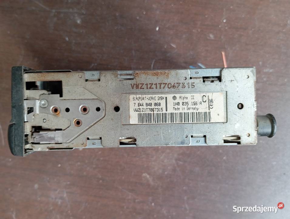 VW RADIO FABRYCZNE 1H0035156A 7644840060