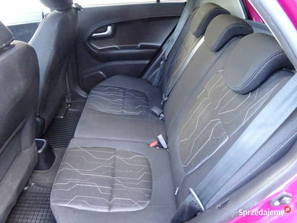 Kia Picanto 12 85 5 drzwi bogate wyposażenia II Rok produkcji 2016 Picanto łódzkie Łódź
