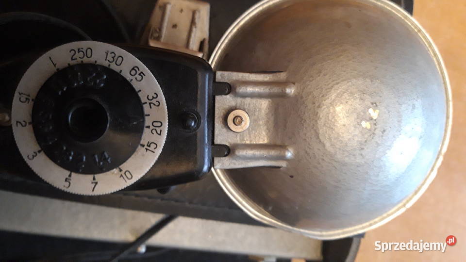 Lampa fotograficzną Fotografia i Optyka Rzeszów