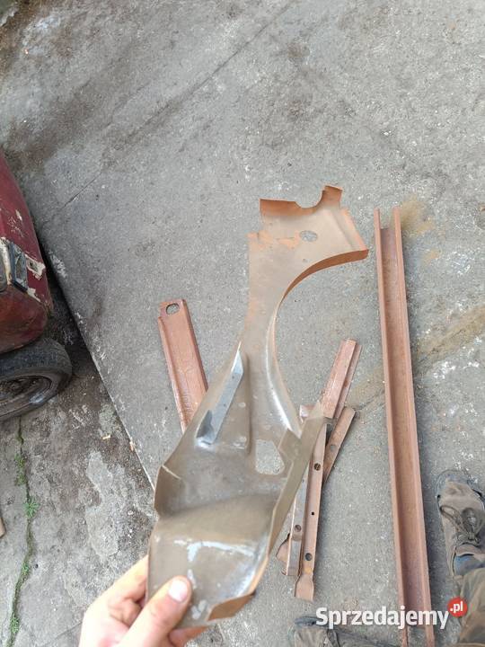 Blachy Fiat 126p fartuch progi wzmocnienia osobowe Siepraw