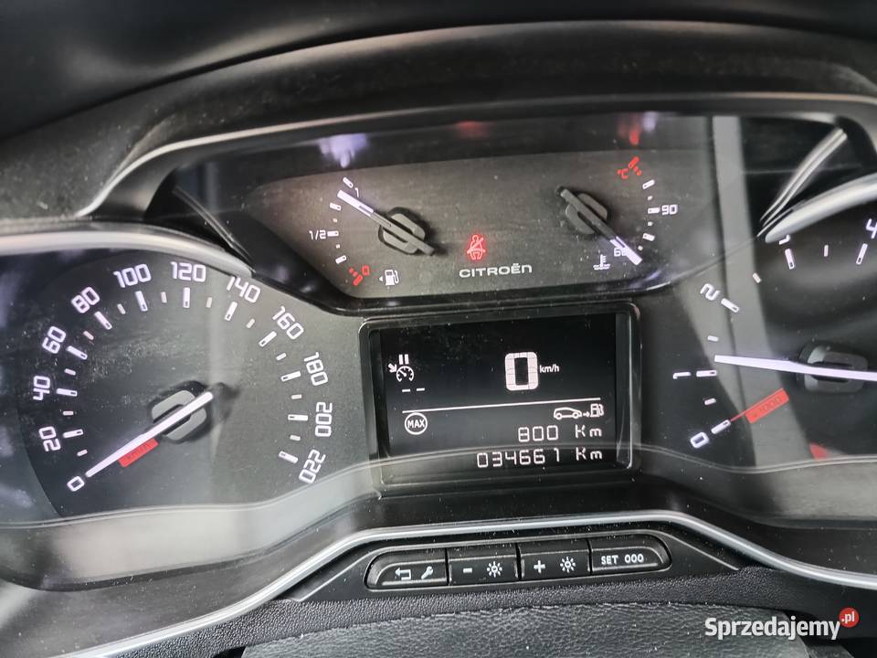 Citroen C3 III wersja shine kamera nawigacja Wołoskowola