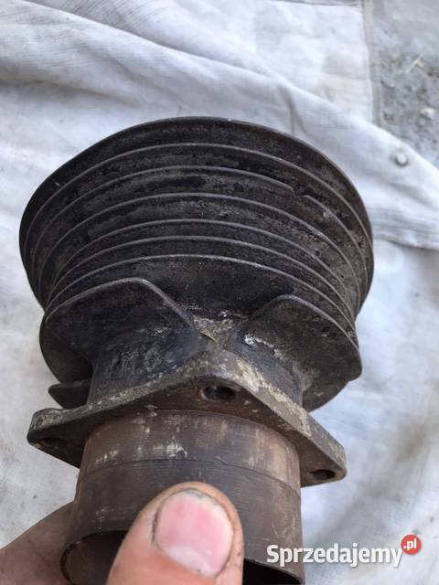 Cylinder NSU 251 i niekompletna głowica drobne Katarzynki