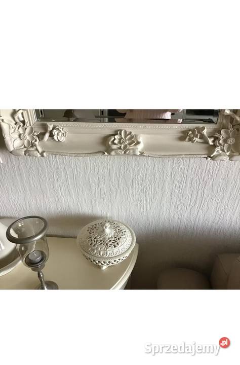 Piękne stylowe lustro biała drewniana rama