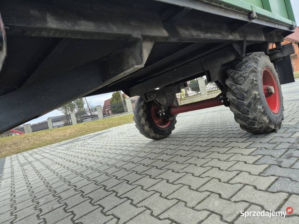 Przyczepa jednoosiowa sztywna