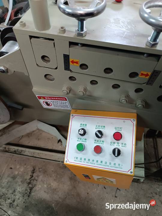 Podajnik servo do blachy 3x200mm Łętkowice sprzedam