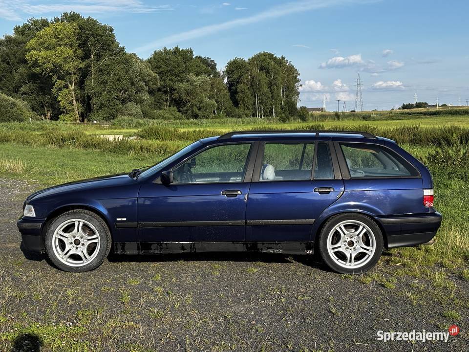 BMW E36 316i klima automatyczna podgrzewane lakier metallic Wolsztyn