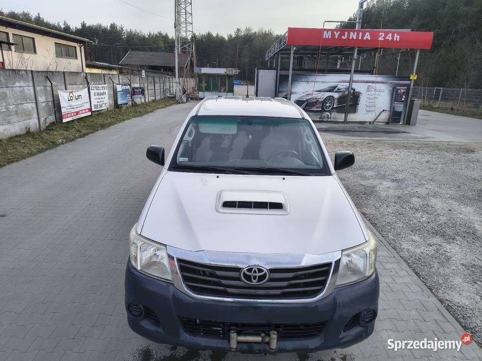 Toyota hilux 25 D brutto nieuszkodzony Mielec
