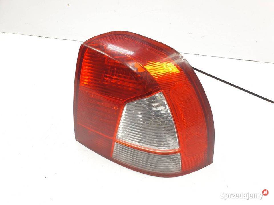 LAMPA PRAWA TYŁ KIA SHUMA II osobowe Lipno