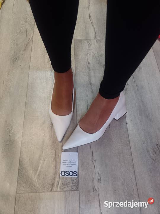 41 ASOS Design Białe czółenka wieczorowe w szpic Kraków sprzedam
