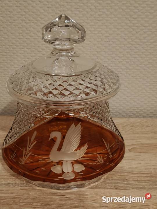 Śliczna duża bombonierka kryształowa Tychy