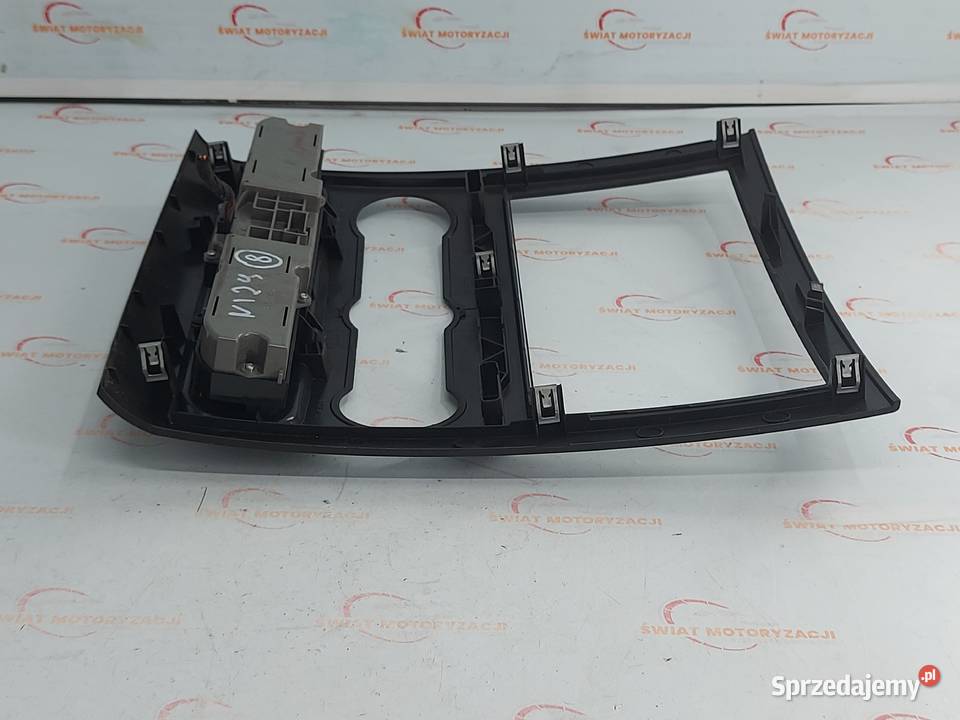 VW CRAFTER I LIFT 16r panel świateł awaryjnych Kielce