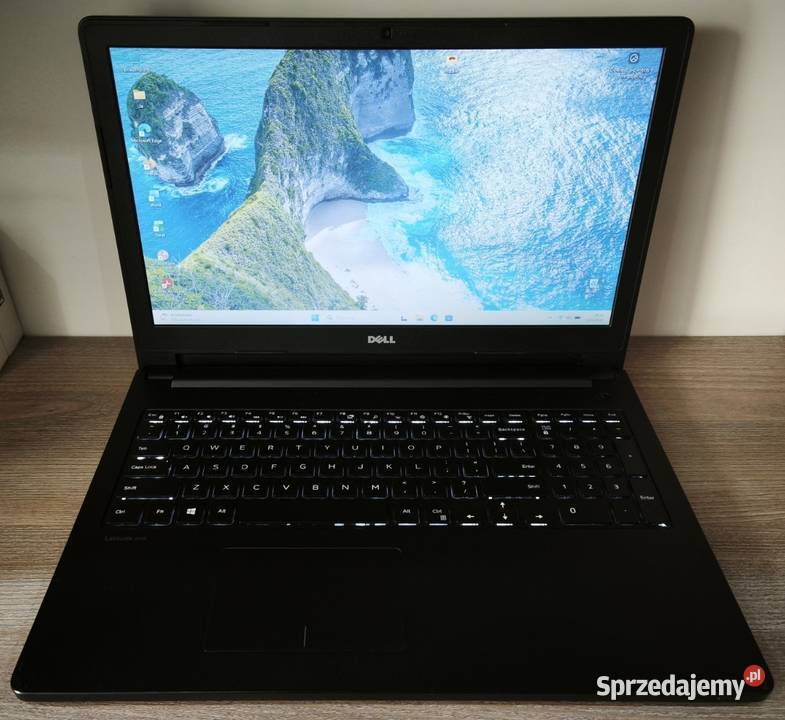 Dell Latitude 3570 i5 8GB SSD Nowa bateria Taktowanie 2400 Leszno sprzedam
