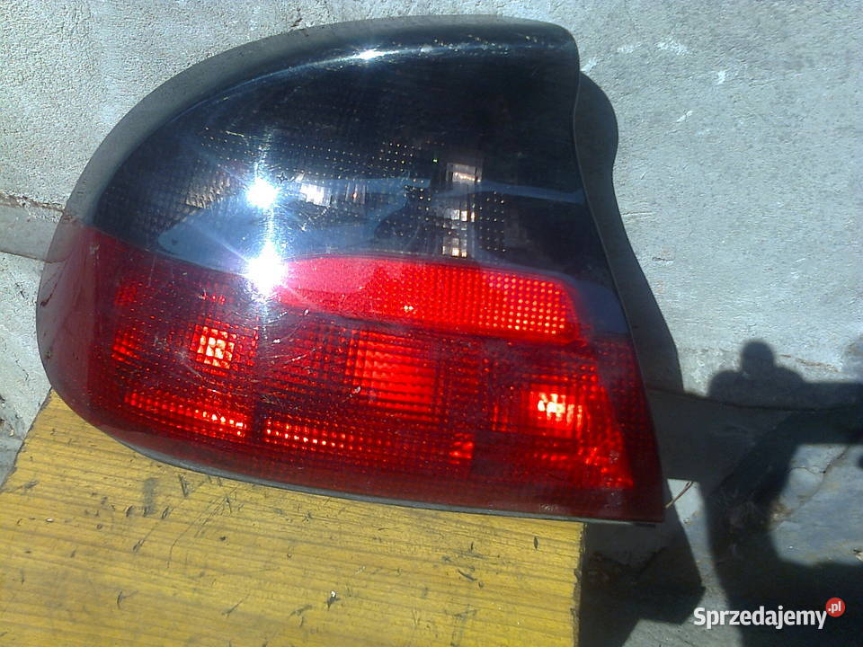 Lampa tył Mitsubishi 1996 Oświetlenie sprzedam