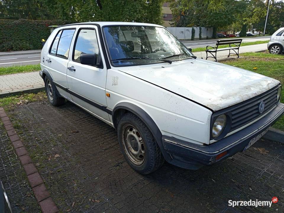 Volkswagen Golf 2 13 Benzyna 1990 Oc na Tarnobrzeg sprzedam