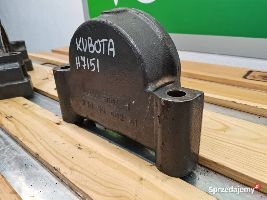 Wspornik osi 7302501062 Kubota H 7151 Wilkowo sprzedam