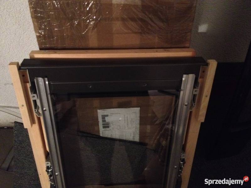 2 Okna okno dachowe OPTILIGHT 55x78 w jednego Drzwi i okna Toruń sprzedam