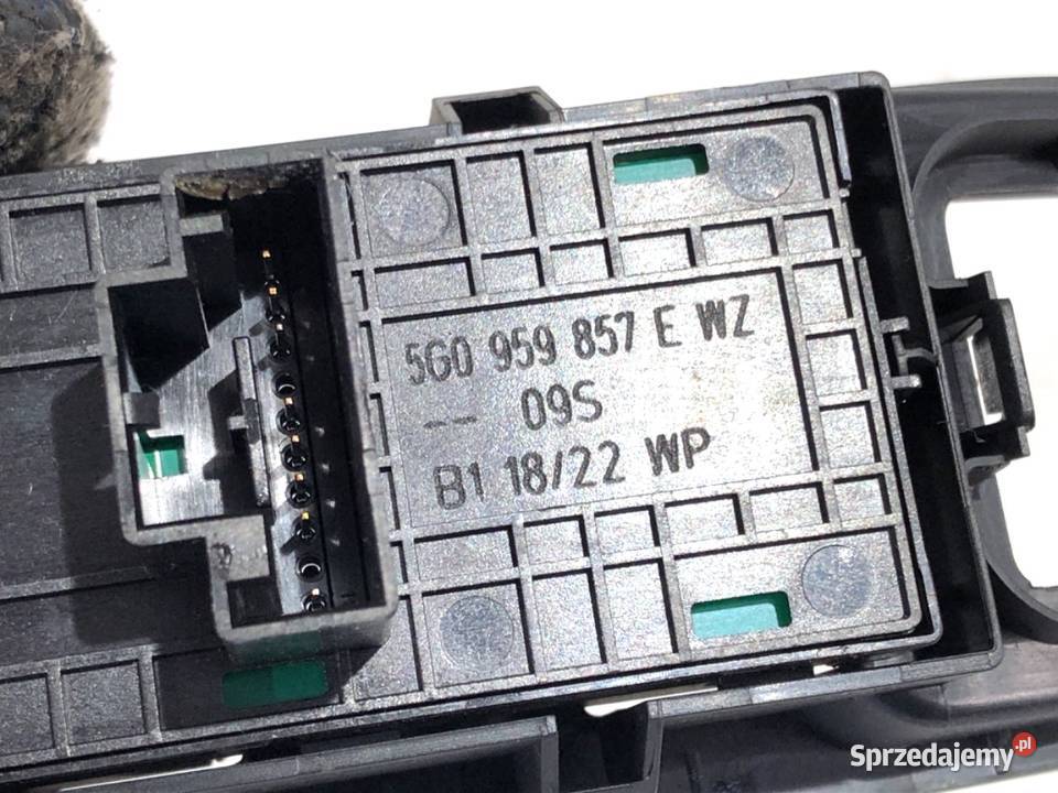 PRZEŁĄCZNIK SZYB VW GOLF VIII 5G0959857E Kombi osobowe Mechanizmy opuszczania szyb