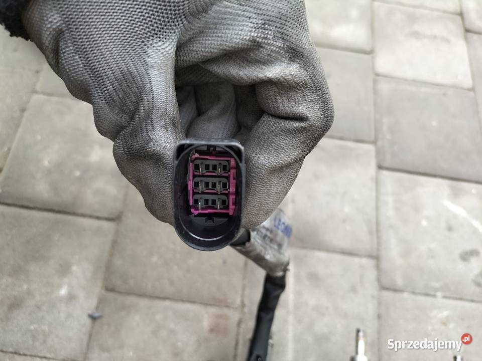 Kolektory ssące AUDI A4 B8 32 fsi 06E133109s Kończyce Małe