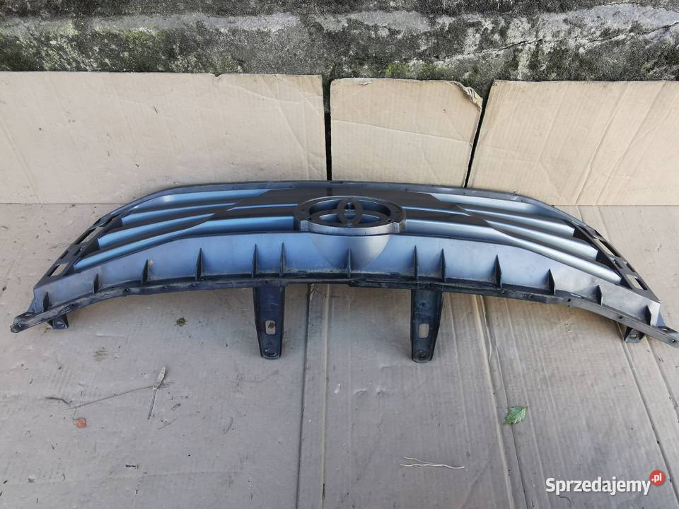 Grill atrapa chłodnicy toyota hilux 7 VII lift Rok produkcji 2013 wielkopolskie Sieraków