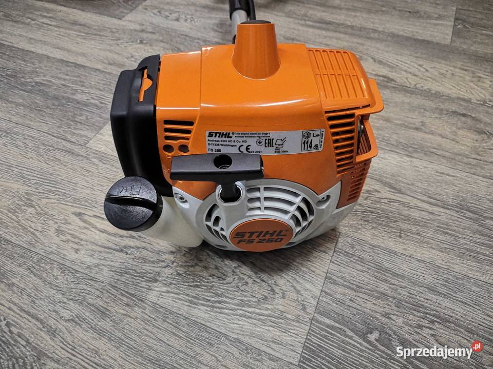 Kosa spalinowa podkaszarka STIHL FS250 22 podkarpackie Czarna sprzedam