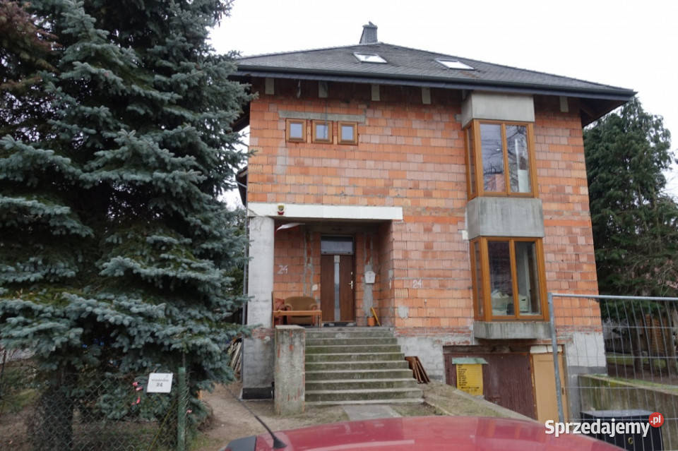 Syndyk sprzeda udział w prawie własności 625m2