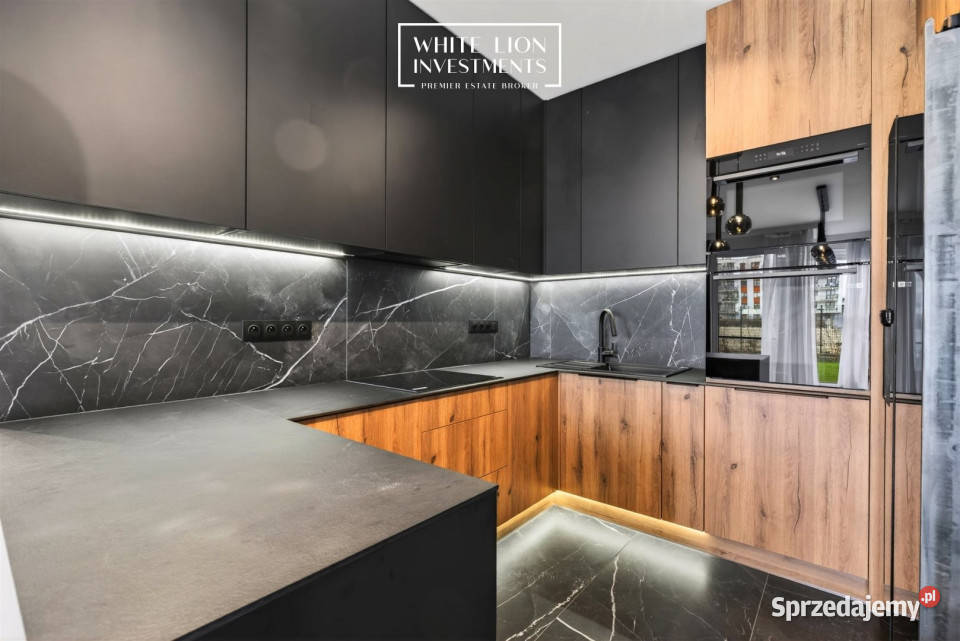 Sprzedam mieszkanie 8559m2 4 pokojowe Warszawa