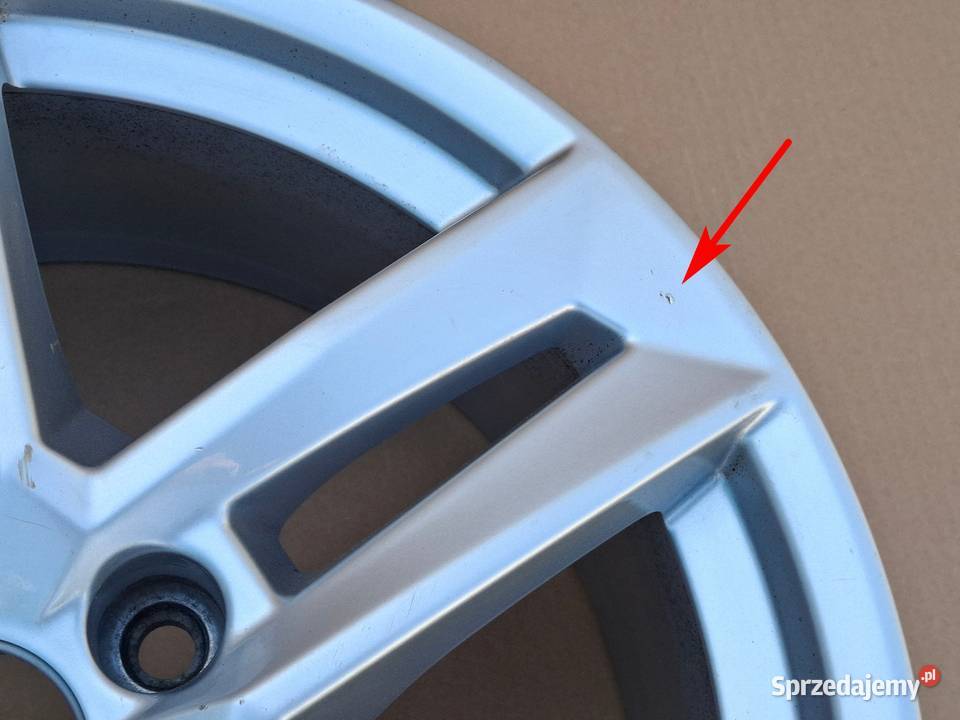 AUDI A4 B9 FELGA ALUMINIOWA ALUFELGA 17 5X112 7J Bieleń