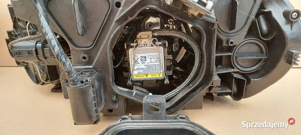 LAMPY LR ŚLIZGI BMW X3 E83 LIFT 0610 KOMPLETNE Międzychód sprzedam