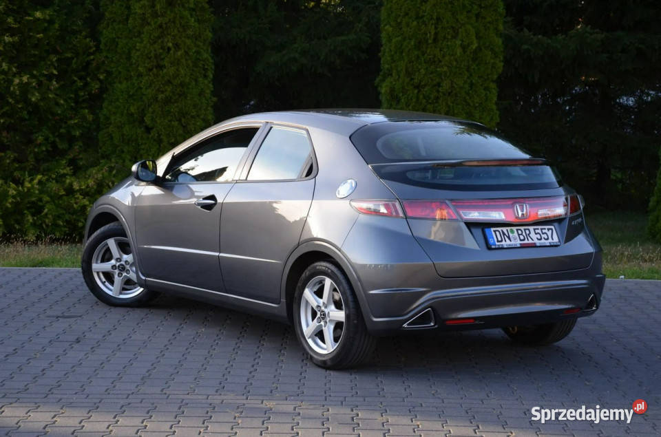 Honda Civic 14 iVTEC 100 Klima Serwis VII serwisowany w ASO Ostrów Mazowiecka