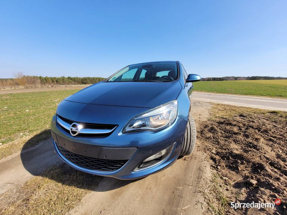 Opel Astra 14 TURBO Bałtów