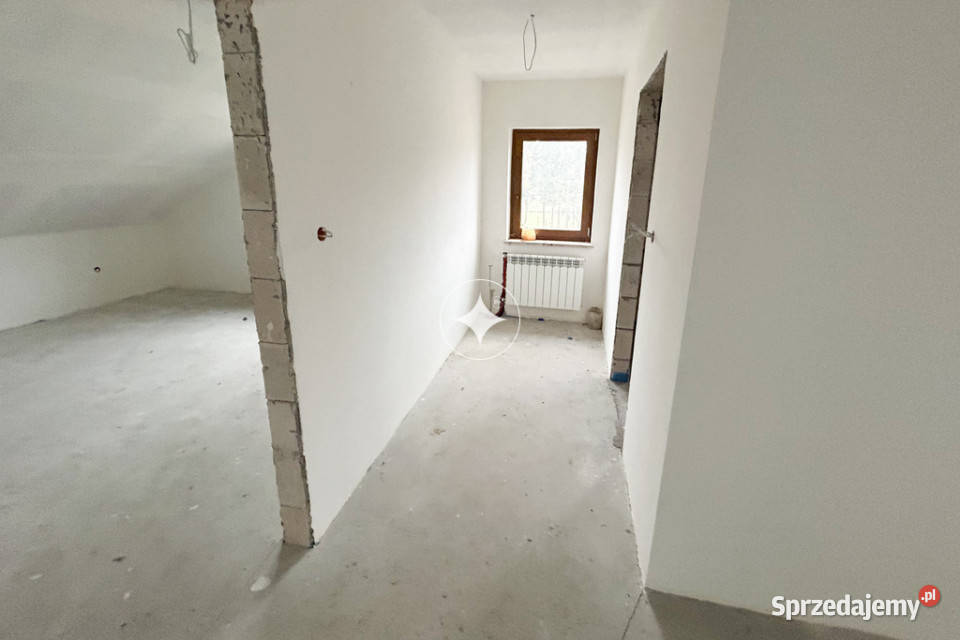 Unikatowa posiadłość z prywatnym lasem Przewale