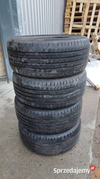 Opony letnie Dunlop 2254517 stan idealny 225 Łomża