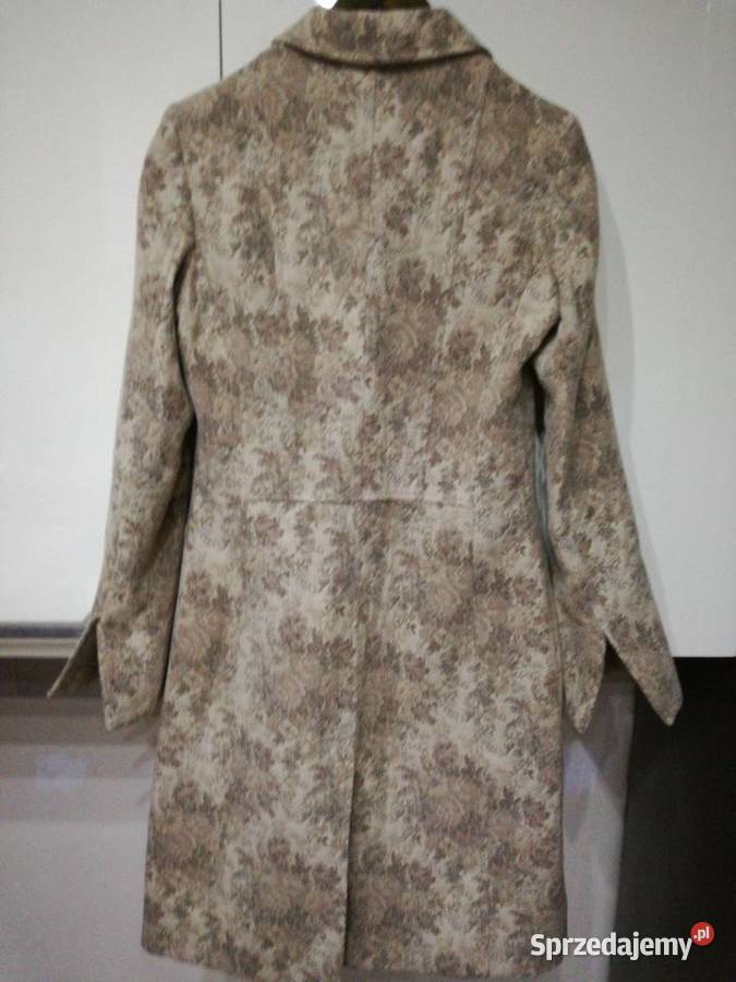 Płaszcz damski w kolorze beżowo brązowym Autog Lublin