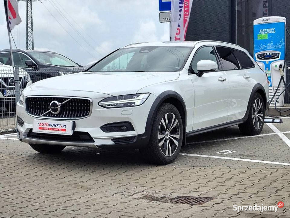 Volvo V90 Cross Country 2022r B4 AWD 197 FV23 Pozostałe