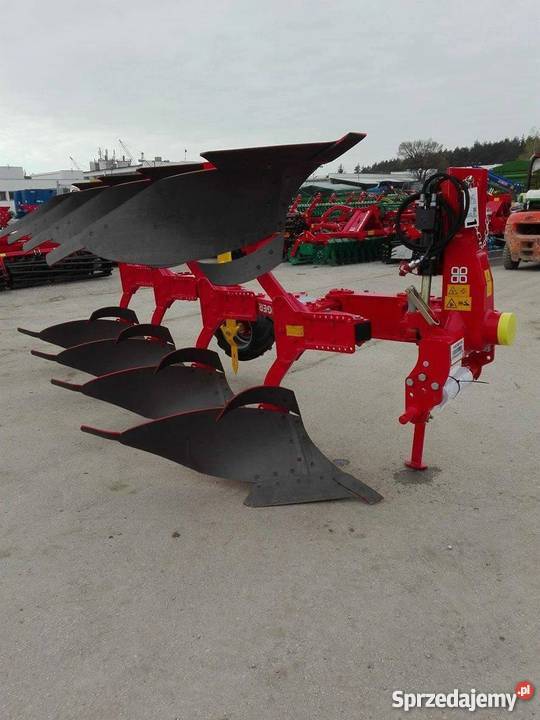 Pług obrotowy 4 skibowy Pottinger obracany Servo